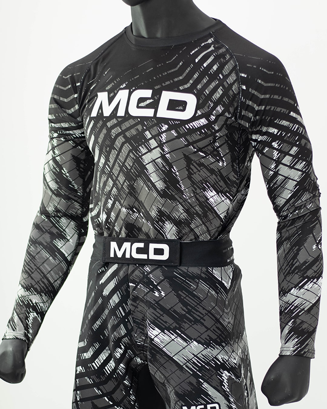 MCD XTREME 1.0 RASH GUARD – MCD SPORTS